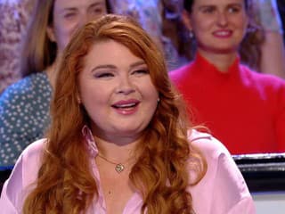 Známy moderátor urazil Evelyn priamo pred kamerami: Fakt jej povedal toto?!