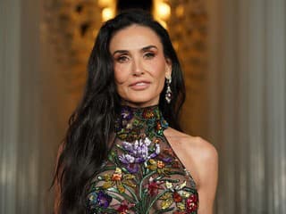 Hviezdna Demi Moore v slzách: Zdrvila ju smrť jej miláčika!