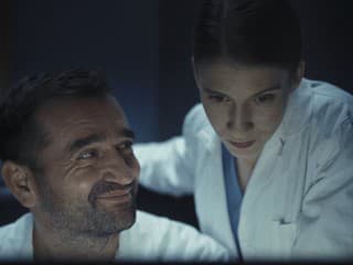 Kovalčíková v úlohe neurologičky: V novom filme si zahrajú aj Ondrík, Autner, či Poláková