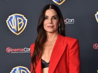 V tom musí byť nejaká mágia! Nádherná Sandra Bullock (62) oklamala vek