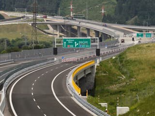 Motoristi sa konečne dočkajú! Obchvat Ružomberka má termín otvorenia! (foto)