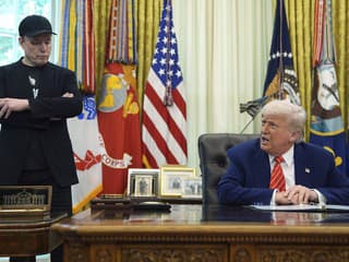 Vranka: Potopí turbulentné priateľstvo medzi Trumpom a Muskom akcie Tesly? (komentár)