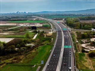 Štvorprúdovka pri Bratislave bude konečne kompletná: Pozor však ešte na obmedzenia! (foto)