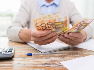 Takto by mali rásť dôchodky v ďalších rokoch: Vypočítajte si ich zvýšenie! (kalkulačka)