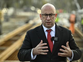 Mega tunel pod Karpatmi ožíva: Ráž prezradil, čo sa chystá v lesoch pri Bratislave! (foto)