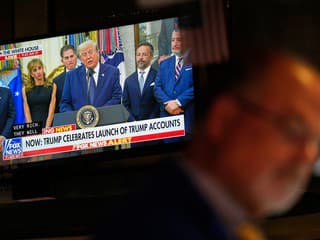 Trump opäť pritvrdil voči Iránu, trhy rýchlo reagujú: Ropa prudko zdražuje, akcie padajú!