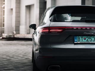 Definitívny koniec výroby Porsche Cayenne v Bratislave? Šéf luxusnej automobilky prvýkrát prehovoril
