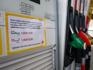 Dvojité ceny na pumpách: Kto sa pri pokladni berie za cudzinca? Vyššiu cenu môžu platiť aj mnohí Slováci! (otázky a odpovede)