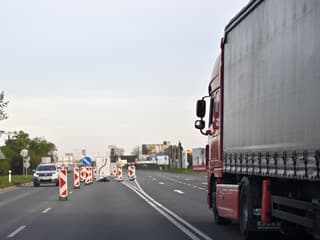 Dopravcovia varujú pred kolapsom: Drahé palivo môže zastaviť dodávky tovaru, pocítia to všetci!