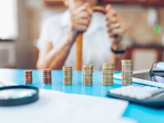 Blíži sa zlom v dôchodkoch: Generácia Husákových detí môže urýchliť nepopulárne zmeny!