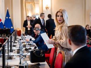 Slováci vyslali vláde jasný odkaz: Nové údaje OECD ukazujú dramatický pokles dôvery!