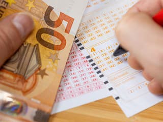 Slovensko má nového multimilionára: O kráľovskú výhru v Eurojackpote sa však musí podeliť!