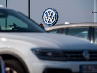 Volkswagen môže stratiť kontrolu nad dôležitou divíziou Škody v Indii: Rokuje s miestnym gigantom JSW!
