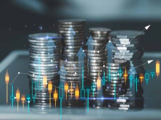 Ako sa dostať k peniazom z druhého piliera? Takéto sú pravidlá pre rok 2026!