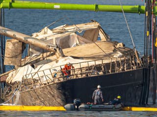 Z kráľovského dedičstva oči pre plač: Vdova po britskom Billovi Gatesovi prišla o manžela, dcéru a teraz aj celý majetok! (foto)
