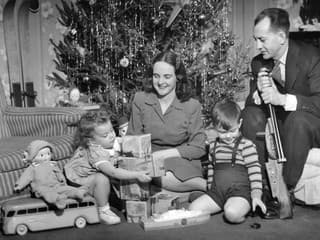 Sviatky, aké sme kedysi poznali: Oživte nostalgiu vianočnými rituálmi, ktoré majú stále svoje kúzlo