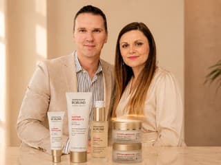 Celý anti-aging trh klesá: Táto prírodná značka však rastie medzi kozmetickými gigantmi