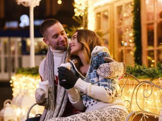 Knižný TIP: Vianoce u Tiffanyho – ako sa hľadá láska, ktorá má vydržať naveky?