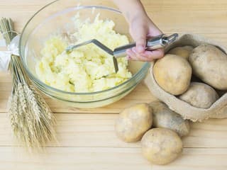 Falošný vegetariánsky tatarák, ktorý prekvapí svojou chuťou: Pripravíte ho z pár základných ingrediencií