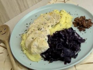 VIDEOTIP Neuveriteľne chutná kombinácia kuracieho mäsa, zemiakov a syra: Osvieženie po ťažších vianočných jedlách