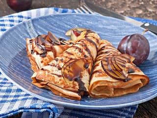 RECEPT na dnes: Slivkové palacinky s mascarpone – zjedia sa do posledného kúska