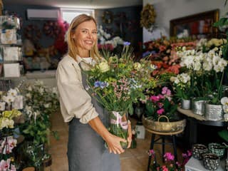 Predstavujeme vám kvet a rastlinu roka 2026: Prinášajú posolstvo radosti a prosperity