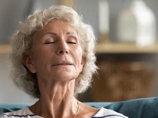 VIDEOTIP Máte hlavu plnú obáv a stresu? Technika podľa hypnoterapeuta, ktorá vám pomôže nájsť vnútorný pokoj