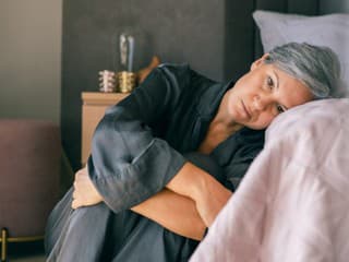 Pravdivý PRÍBEH: Moja žiarlivosť zničila šťastie syna a pripravila ma o rodinu