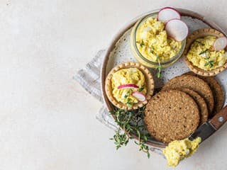 Diabolská nátierka, ktorú musíte vyskúšať: Pikantná vajíčková lahôdka chutí ako skvelá desiata