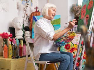 V mentálnej forme po 60-ke: Najlepšie aktivity pre starších ľudí, ktoré sľubujú po pár mesiacoch lepšiu pamäť a sústredenie