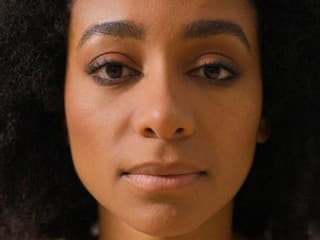 Pravdivý PRÍBEH: Z bezdomovkyne sa stala moja mama, konečne niekto o mňa prejavil záujem