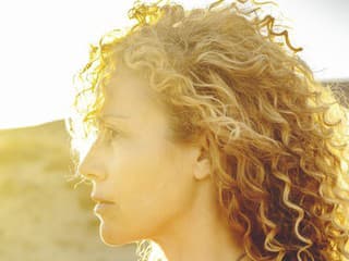 Experti varujú: Vyhýbanie sa slnku môže byť pre zdravie rovnako škodlivé ako fajčenie