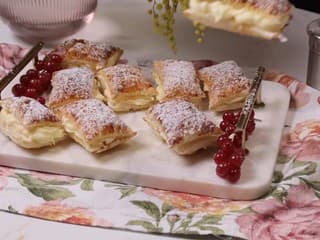 VIDEOTIP Ľahučký dezert z lístkového cesta: Výnimočná sladkosť, ktorú upečie aj začiatočník