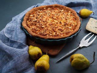 RECEPT na dnes: Sladký hruškový koláč – upečte ho vegan bez mlieka a jediného vajíčka