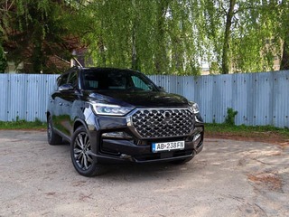 TEST: KGM Rexton - niektoré autá nenahradí nič, električky vôbec nie