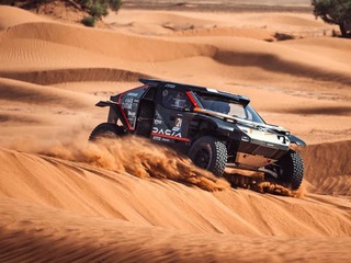 Tím Dacia Sandriders štartuje na rally Dakar