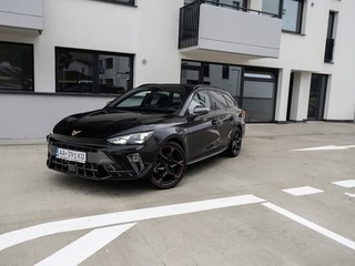 TEST: Cupra Leon Sportstourer eTSI - Základne, ale dôstojne