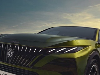 Peugeot 408 s dôslednou modernizáciou: viac výkonu, viac komfortu