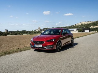TEST: SEAT Leon FR – Kam sa dostali hothatche za 30 rokov?