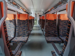 ZSSK podpísala zmluvu na dodanie štyroch nových vlakov za 100 miliónov eur