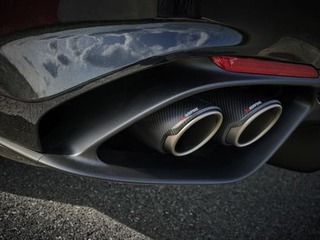 Alfa Romeo a Maserati môžu do boja o budúcnosť vykročiť spolu