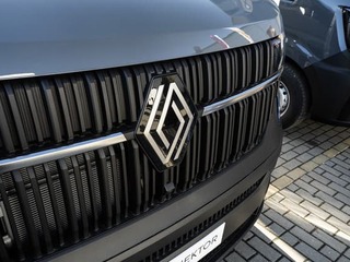 Renault ponúka aj prestavby, Moto Wektor patrí ku špičke