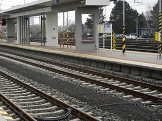 V Považskej Bystrici chcú zachovať zastavovanie expresov Tatran. Vznikla petícia