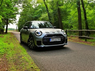 TEST: Mini S 5-doors - mini auto pre 5 mini ľudí
