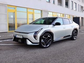 TEST: Kia EV4 Fastback GT Line - keď je unikátnosť v základnej výbave