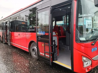 Zmeny v IDS BK zlepšia nadväznosť spojov i cestovanie školákov