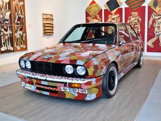 FOTO: BMW Art Cars oslavujú 50 rokov. Tri z nich práve na Slovensku