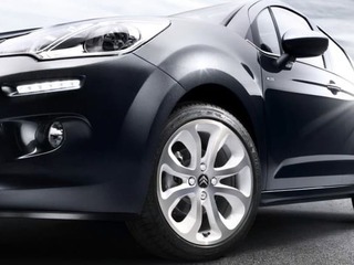 Okamžite PRESTAŇTE JAZDIŤ s týmito autami! TAKATA útočí aj na novšie modely