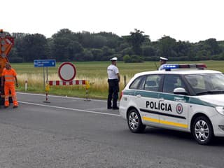 Vodiči, POZOR! Na moste cez rieku Váh bude v nedeľu ráno dopravná uzávera