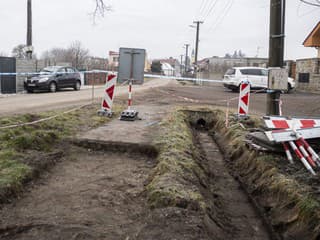 V obci Reca sa začne budovať kanalizácia: Obec podpísala zmluvu so zhotoviteľom